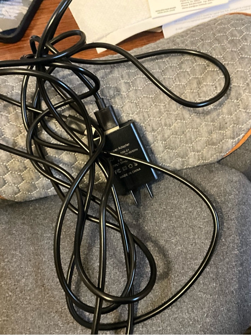 Brown Leather-Look Heated Neck/Back Massager with USB - Picture 4 of 5
